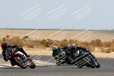 media/Apr-17-2022-CVMA (Sun) [[f474cfa795]]/Race 9 Supersport Shootout/